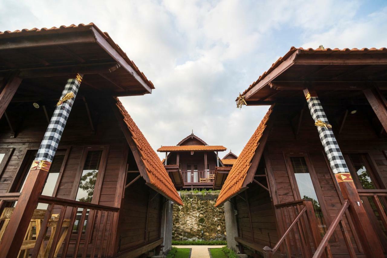 Star Semabu Resort Toyapakeh Exterior foto